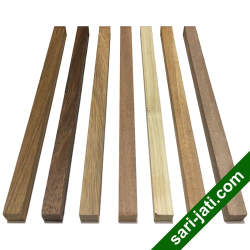 Harga lis geometris kotak segi empat ukuran 1.5 x 1.5 cm model SSM 1515