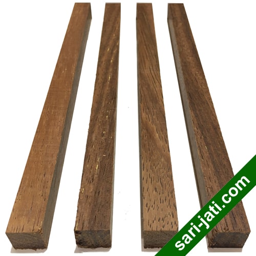 Lis geometris bentuk kotak segi empat model SSM 1010 kayu merbau