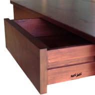 Harga meja konsol untuk ruang tamu dan ruang duduk keluarga dari kayu merbau finishing melamine wood stain warna gelap, desain minimalis, bentuk persegi panjang, memiliki 2 laci, tanpa tundan, tipe Llavi KT 1C2 murah