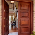 Pintu utama rumah klasik, pintu swing panel bevel dari kayu jati finishing melamine